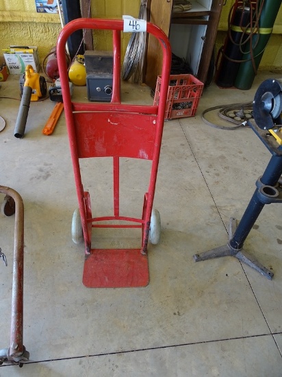 2-WHEEL DOLLY W/RUBBER TIRES