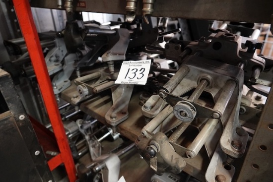 LOT OF HUNTER WHEEL CLAMPS