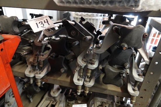 LOT OF HUNTER WHEEL CLAMPS