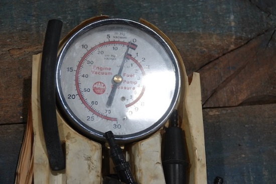 COMPRESSION TESTER, ENGINE PRESSURE/FUEL PUMP PRESSURE TESTER & VACUUM PUMP (X3)