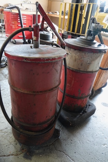 Hand Pump Fluid Dispenser