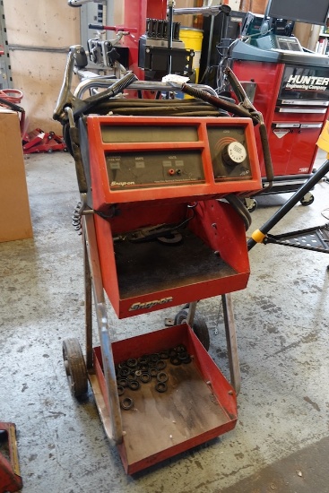 SNAP-ON BATTERY TESTER