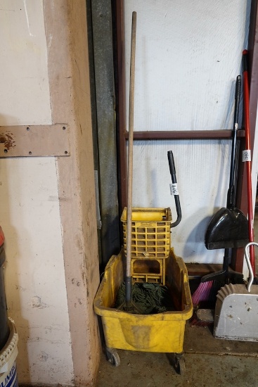 MOP BUCKET & MOP