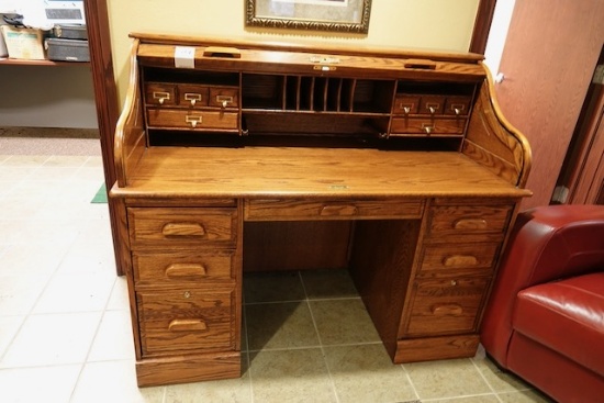 WINNER ONLY ROLL TOP DESK