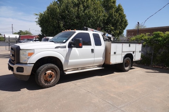 2012 FORD F350 SUPER DUTY TRUCK W/SERVICE BED & AUTO CRANE; VIN: 1FD8X3H65CEA61050; MILES: 233,333