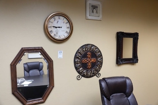 WALL ART