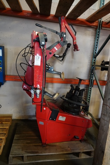 HUNTER TC3500 TIRE MACHINE