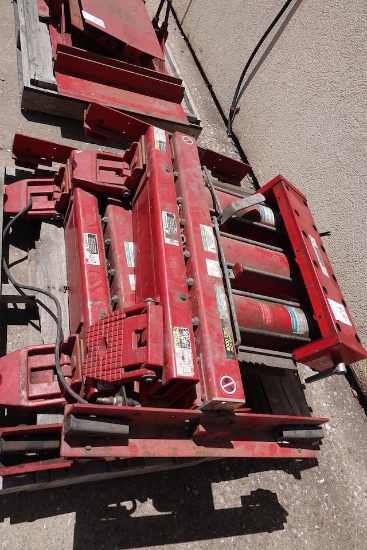 Hunter 8,000 Lbs. Roll Jacks