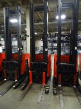 2012 RAYMOND STAND-UP ELECTRIC DOUBLE DEEP REACH FORKLIFT MODEL #750DR32TT
