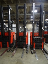 2013 RAYMOND STAND-UP ELECTRIC DOUBLE DEEP REACH FOR FORKLIFT MODEL #750DR32TT