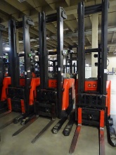 2015 RAYMOND STAND-UP ELECTRIC DOUBLE DEEP REACH FOR FORKLIFT MODEL #750DR32TT