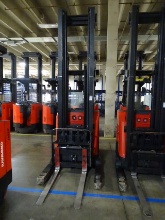 2013 RAYMOND STAND-UP ELECTRIC DOUBLE DEEP REACH FOR FORKLIFT MODEL #750DR32TT