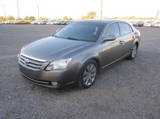 2007 TOYOTA AVALON