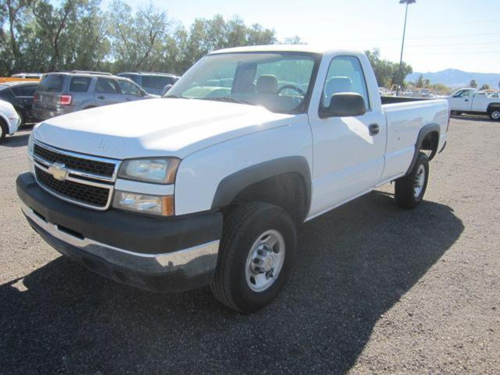 2006 CHEV 2500 PICKUP