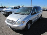 2002 CHRYSLER TOWN & COUNTRY