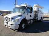 2006 FREIGHTLINER M2 UTILITY