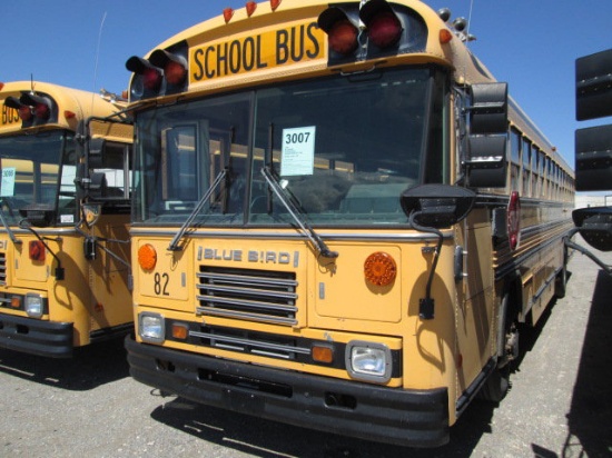 1996 BLUEBIRD 84 PASS BUS