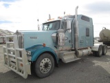 2007 KENWORTH W900B