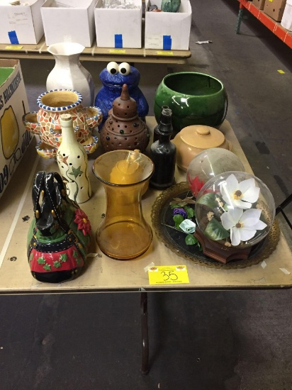 VASES/FIGURINES/COOKIE JAR