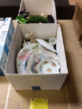 BOXES OF MISC DECORATIVES