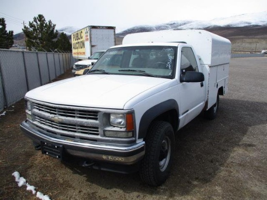 2000 CHEV 2500 UTILITY