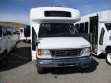 2007 FORD E-450 SHUTTLE BUS