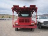 1993 INTL 4900 TOW TRUCK