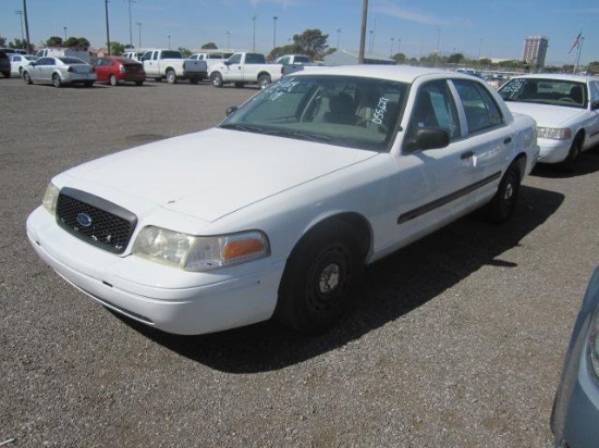 2004 FORD CROWN VIC