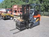 TOYOTA 7FBCU25 FORKLIFT