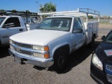 2000 CHEV 3500 UTILITY