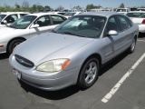 2003 FORD TAURUS