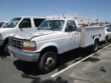 1994 FORD F350 UTILITY