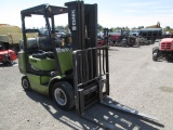 CLARK CGP25 FORKLIFT