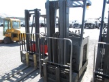 2003 CROWN RC3020 FORKLIFT