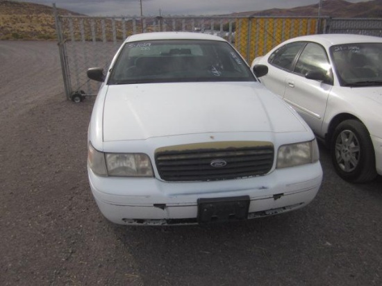 2000 FORD CROWN VIC