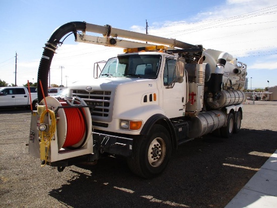 2002 STERLING/VACTOR 2100