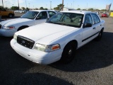 2010 FORD CROWN VIC