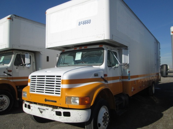 1997 INTL 4900 BOX TRUCK