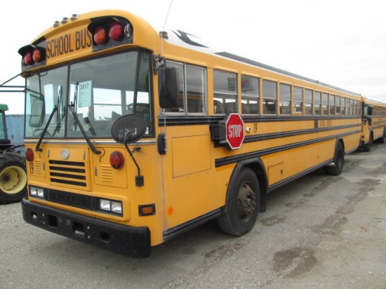 2001 BLUEBIRD 84 PASS BUS