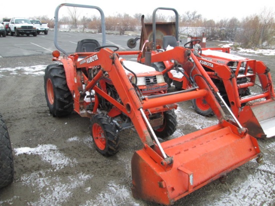 KUBOTA B2150 TRACTOR