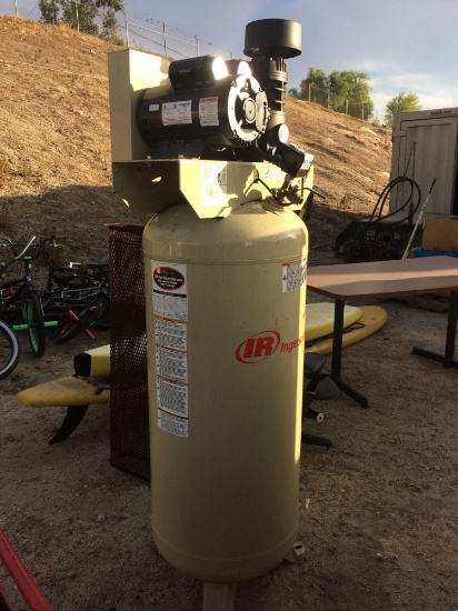 IR AIR COMPRESSOR