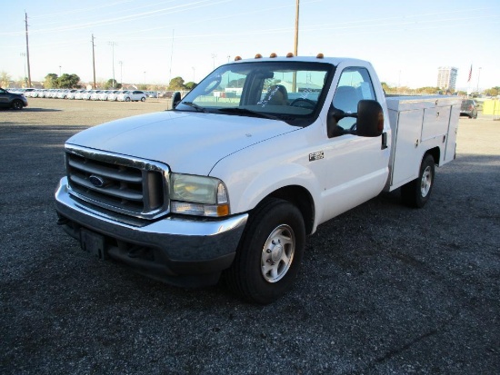 2004 FORD F-350 UTILITY