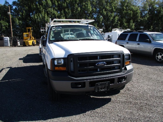 2006 FORD F-350 UTILITY