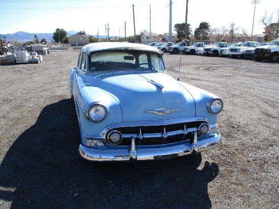 1953 CHEV B210