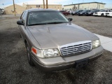 2004FORD CROWN VIC