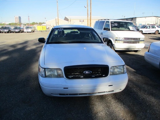 2009 FORD CROWN VIC