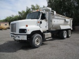 2004 INTL 5600I DUMP