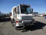 2012 GLOBAL M4 SWEEPER