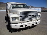 1984 FORD F-700 FLAT BED