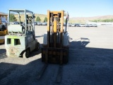 ALLIS CHALMERS FORK LIFT